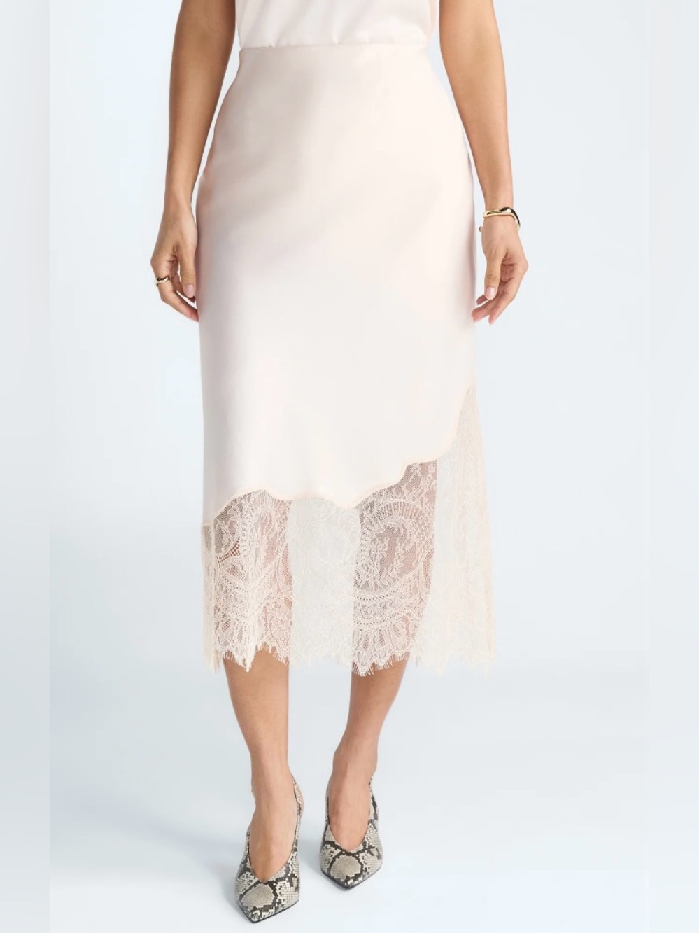 NWT Scoop The Devil Wears Prada Elegant Lace-Hem Midi Skirt in Blush